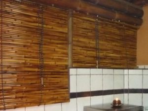 Persianas y cortinas de bambú - Bamboo Blinds and shades